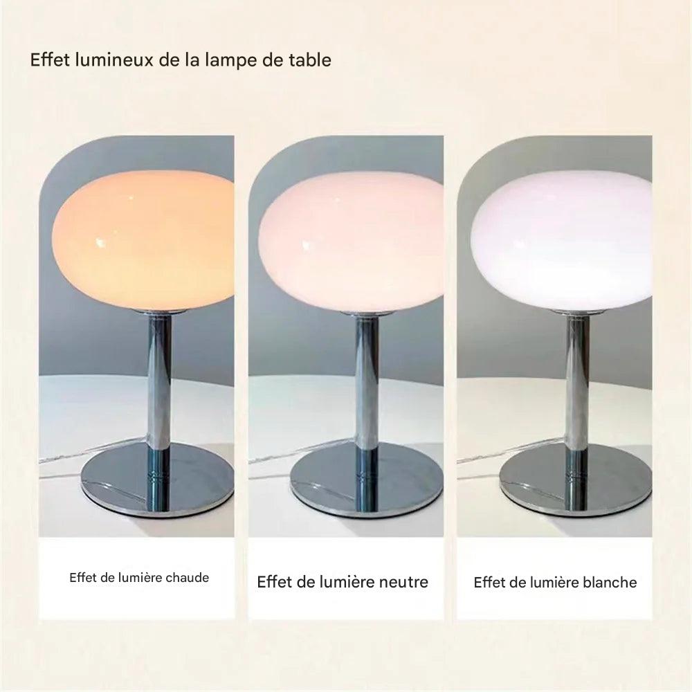 Détail de l'abat-jour en verre teinté de la lampe Lollipop avec éclairage LED