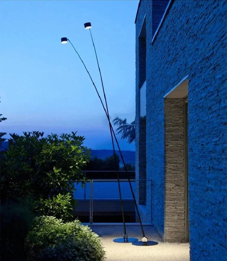 Lampe sur pied industriel spot - ambiance moderne minimaliste