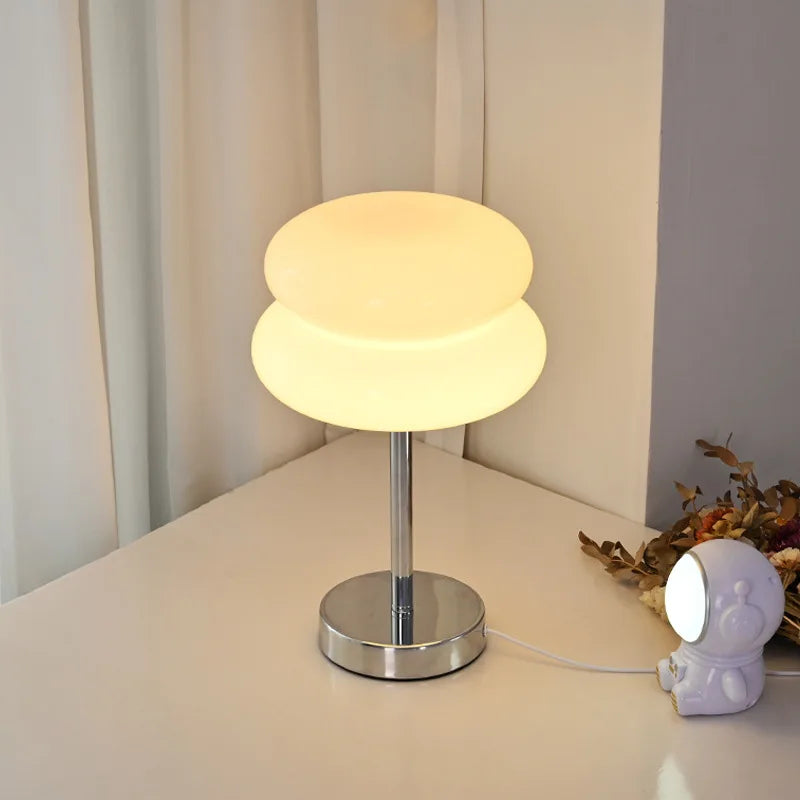 Lampe de table verre soufflé tactile - détail forme ronde coloris pastel