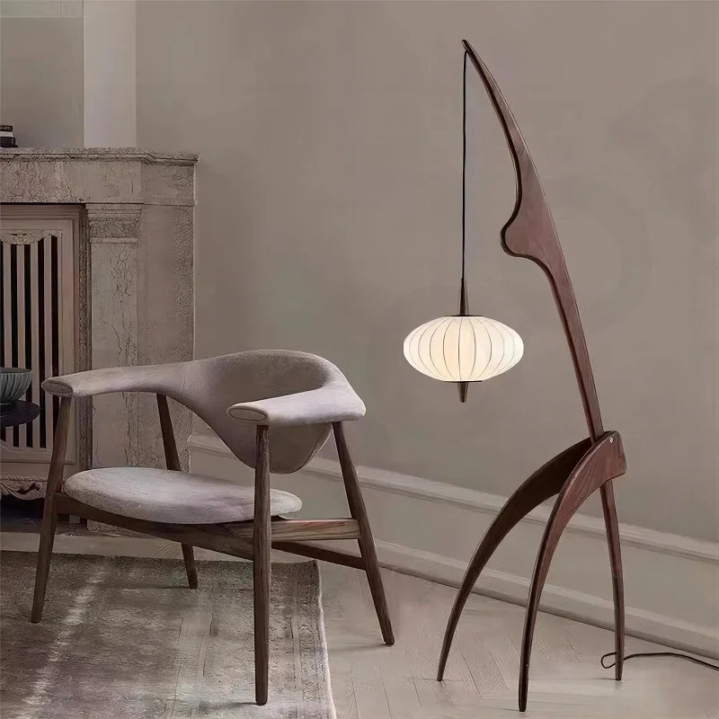 Lampadaire bois sculpté - détail finition naturelle authentique