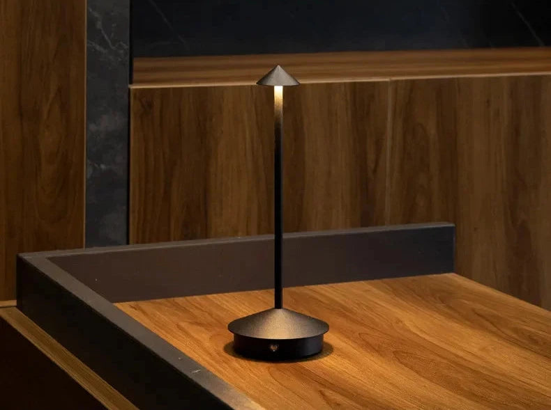 Lampe tactile portable finition nickel brossé