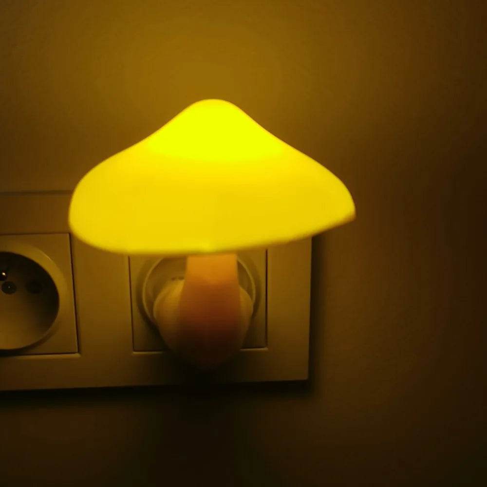Champiled : Chambre Led veilleuse champignon prise murale lampe ue prise américaine blanc chaud capteur de contrôle de la lumière chambre lumière décoration de la maison - myledly