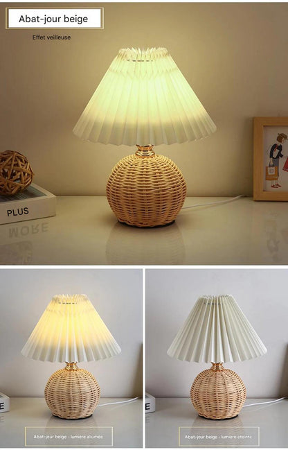 Lampe de table bohème tressée beige - détail du tressage artisanal en fibres naturelles