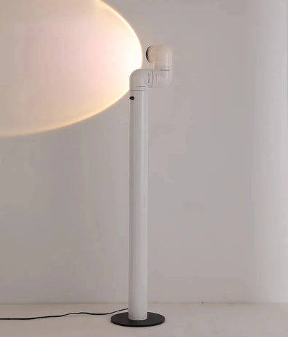 Lampe sur pied rétro chrome rouge - ambiance éclectique salon contemporain