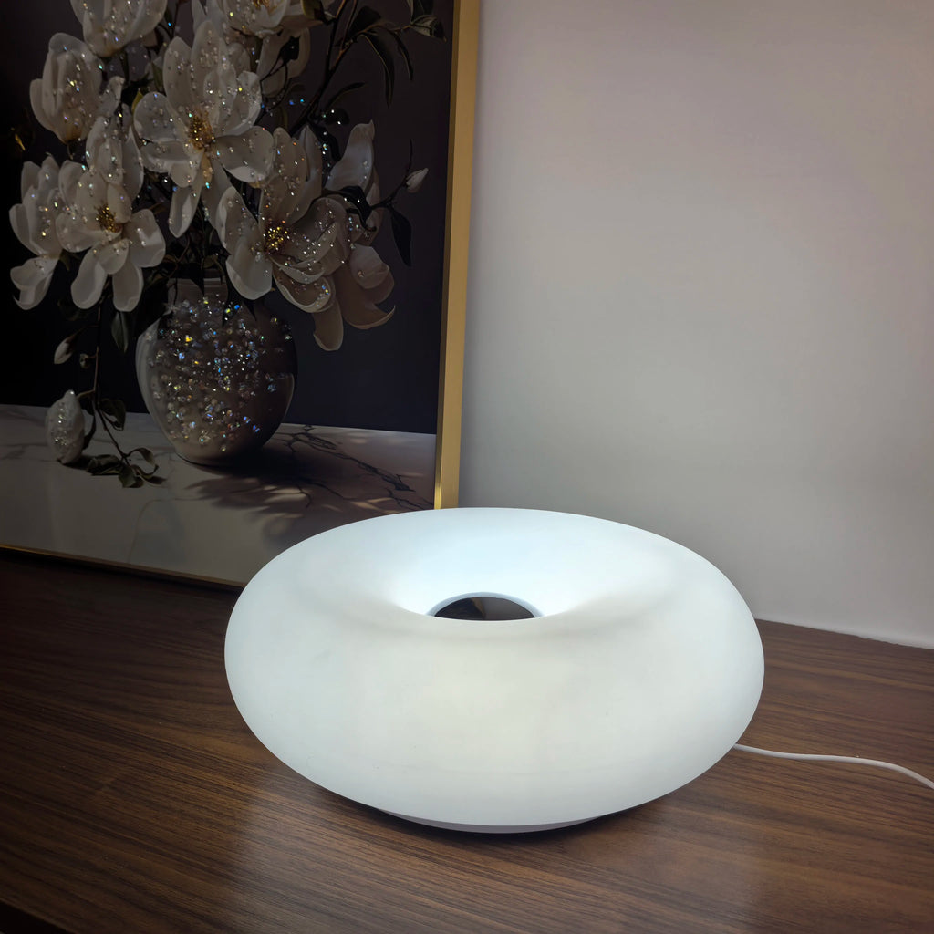 Kringla - Lampe de Table Bauhaus