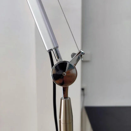 Lampe sur pied contemporaine coréenne - intégration décor scandinave minimaliste