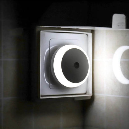 Sensor Led : LED veilleuse intelligente capteur de nuit prise ronde mur lampe de nuit salle de bain maison cuisine couloir escalier chambre veilleuse - myledly