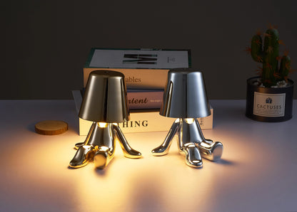 Lampe de bureau Nordic design sculptural en fer argenté avec figurine humaine